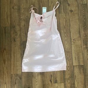 Light pink mini dress (tight)